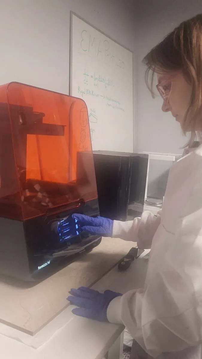 Running a resin print in the EMA Print Lab
